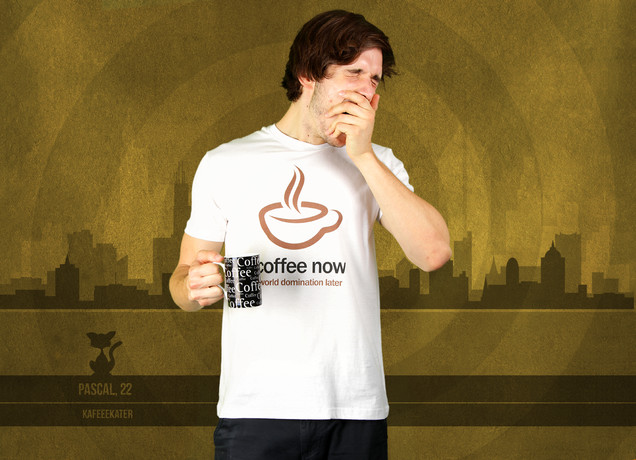 Herren T-Shirt Coffee Now, World Domination Later